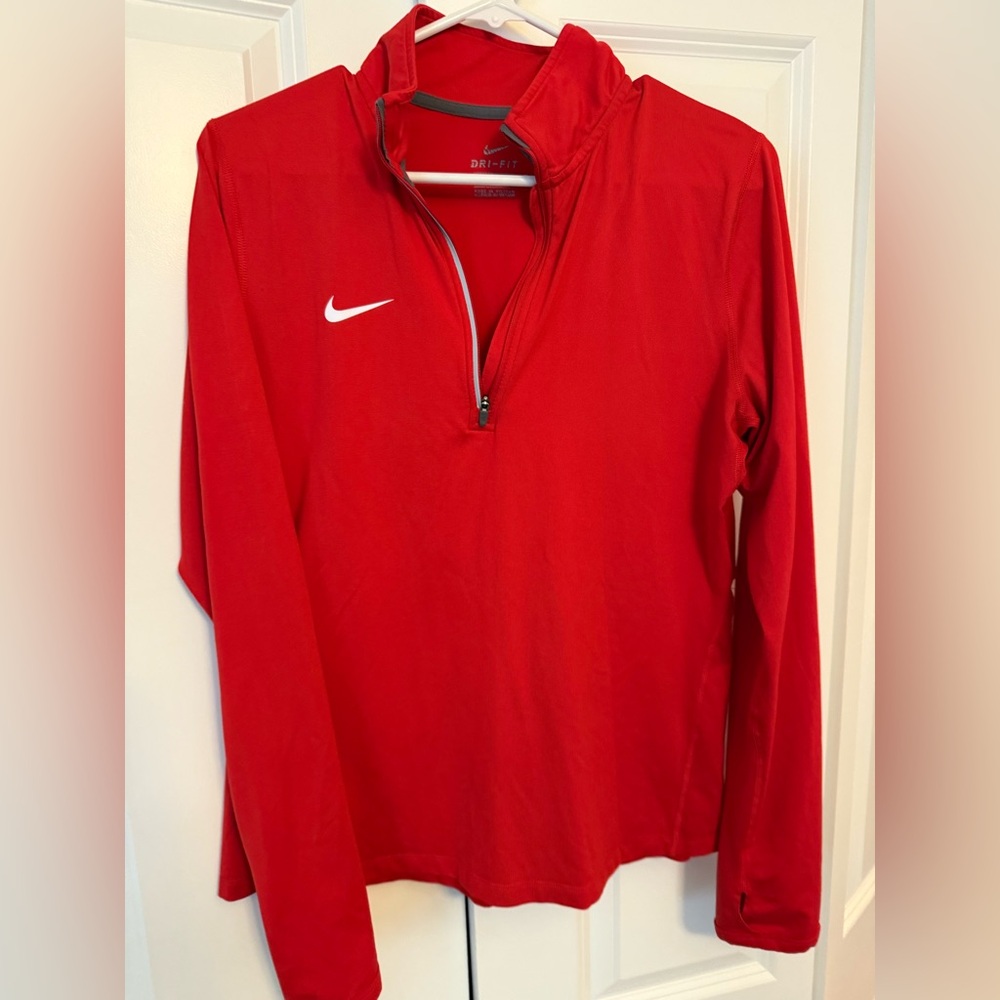 Women's NIKE quarter zip